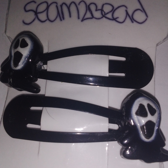 Black Ghost Hair Clips for Kids - Picture 1 of 1